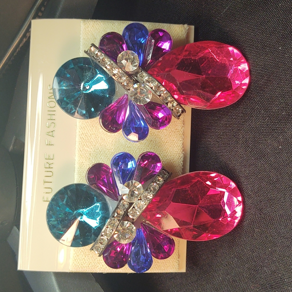 80's vintage clip-on earrings